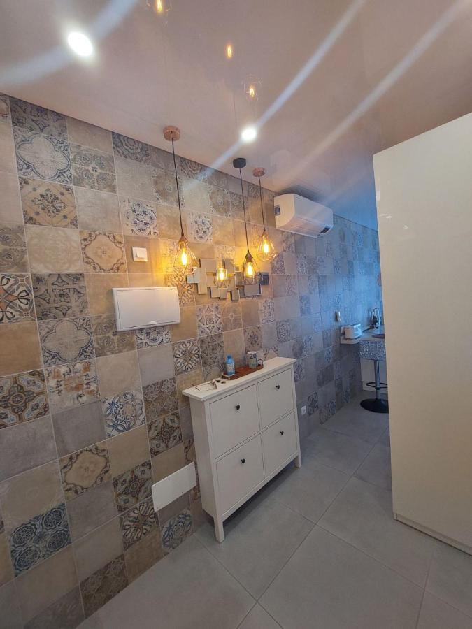 Orlando Luxury Apartament Адехе Екстериор снимка
