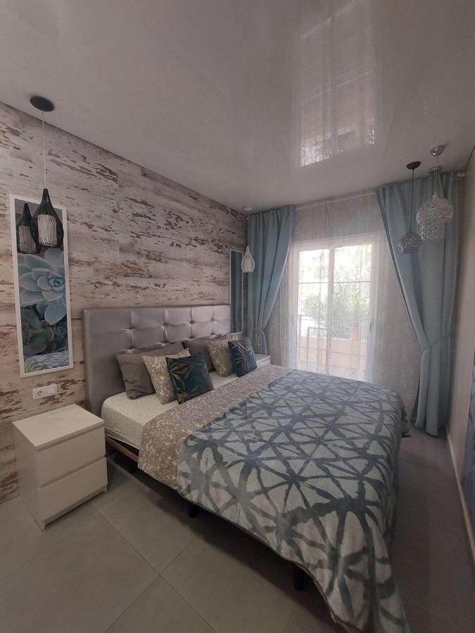 Orlando Luxury Apartament Адехе Екстериор снимка