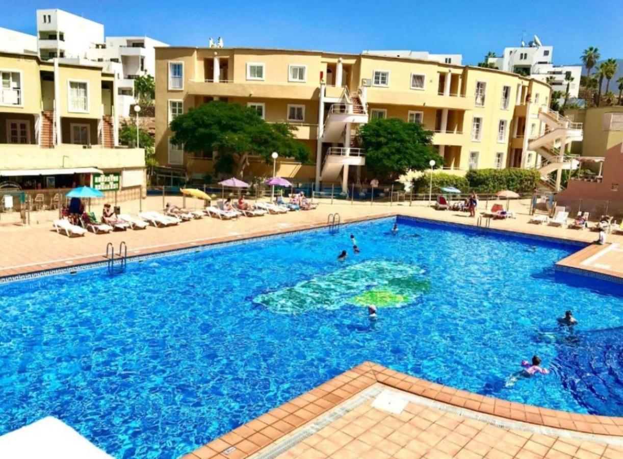 Orlando Luxury Apartament Адехе Екстериор снимка