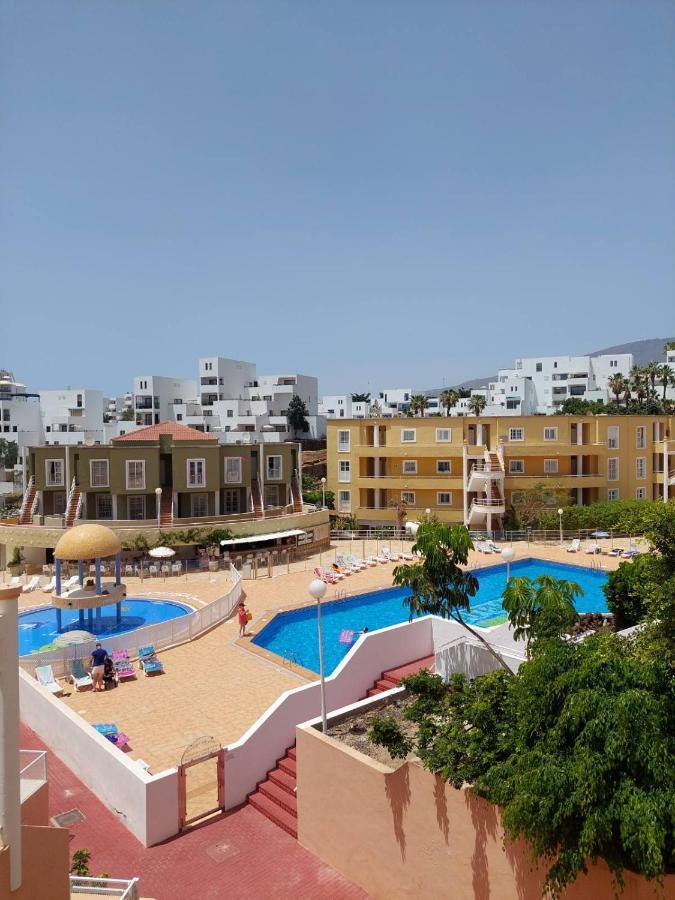 Orlando Luxury Apartament Адехе Екстериор снимка