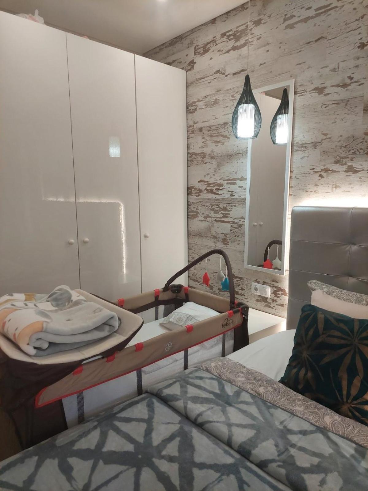 Orlando Luxury Apartament Адехе Екстериор снимка